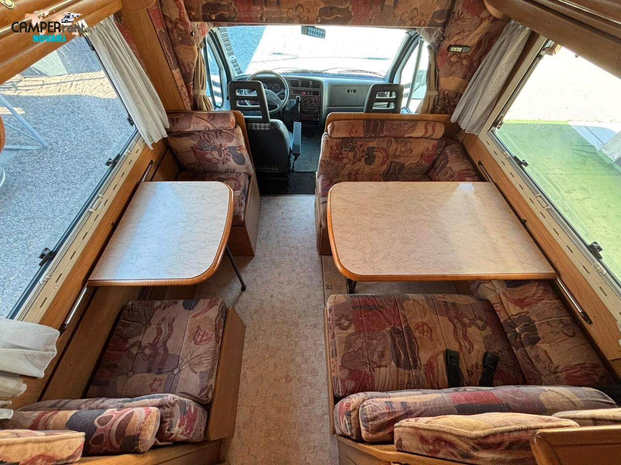 RAPIDO LE RANDONNEUR 890 - LETTI A CASTELLO IN CODA