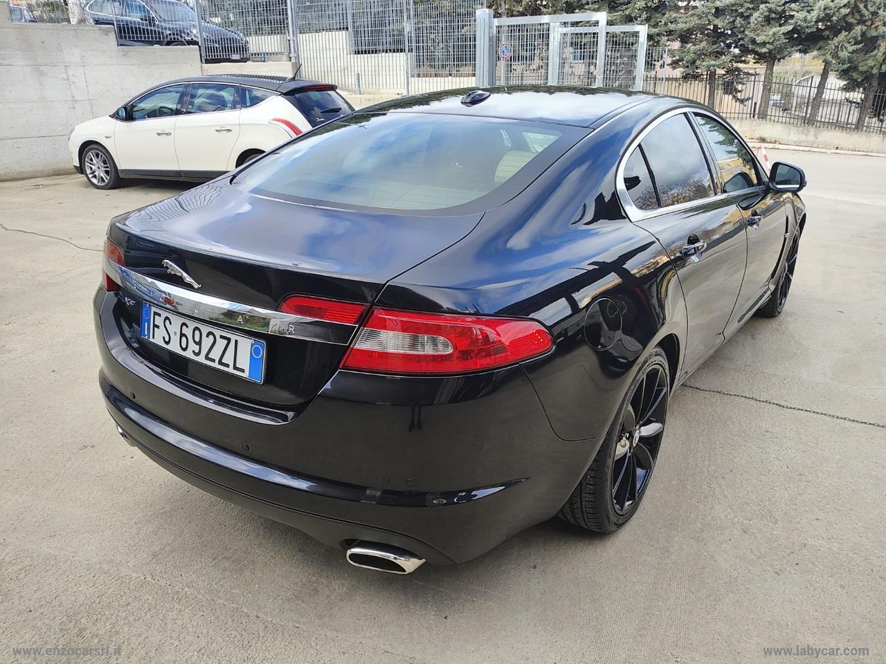 JAGUAR XF 2.7D V6 Premium Luxury 207CV