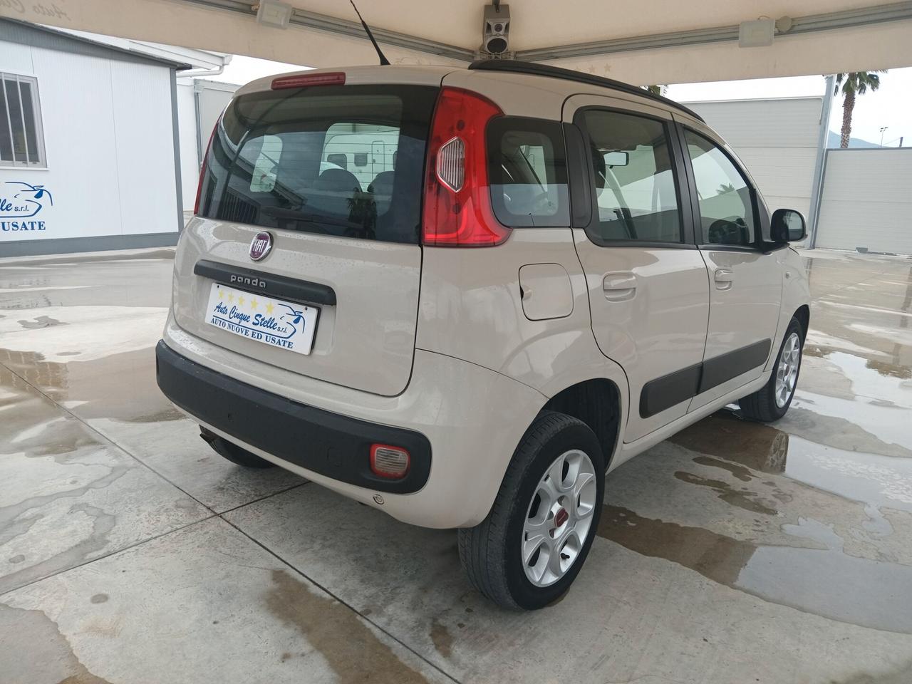 Fiat Panda 0.9 TwinAir Turbo Natural Power Lounge