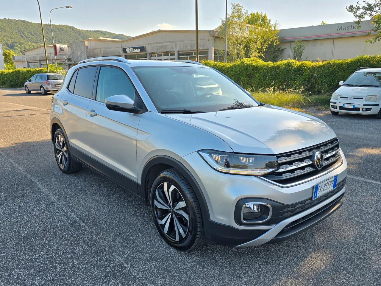 Volkswagen T-Cross 1.0 TSI 110 CV DSG Sport