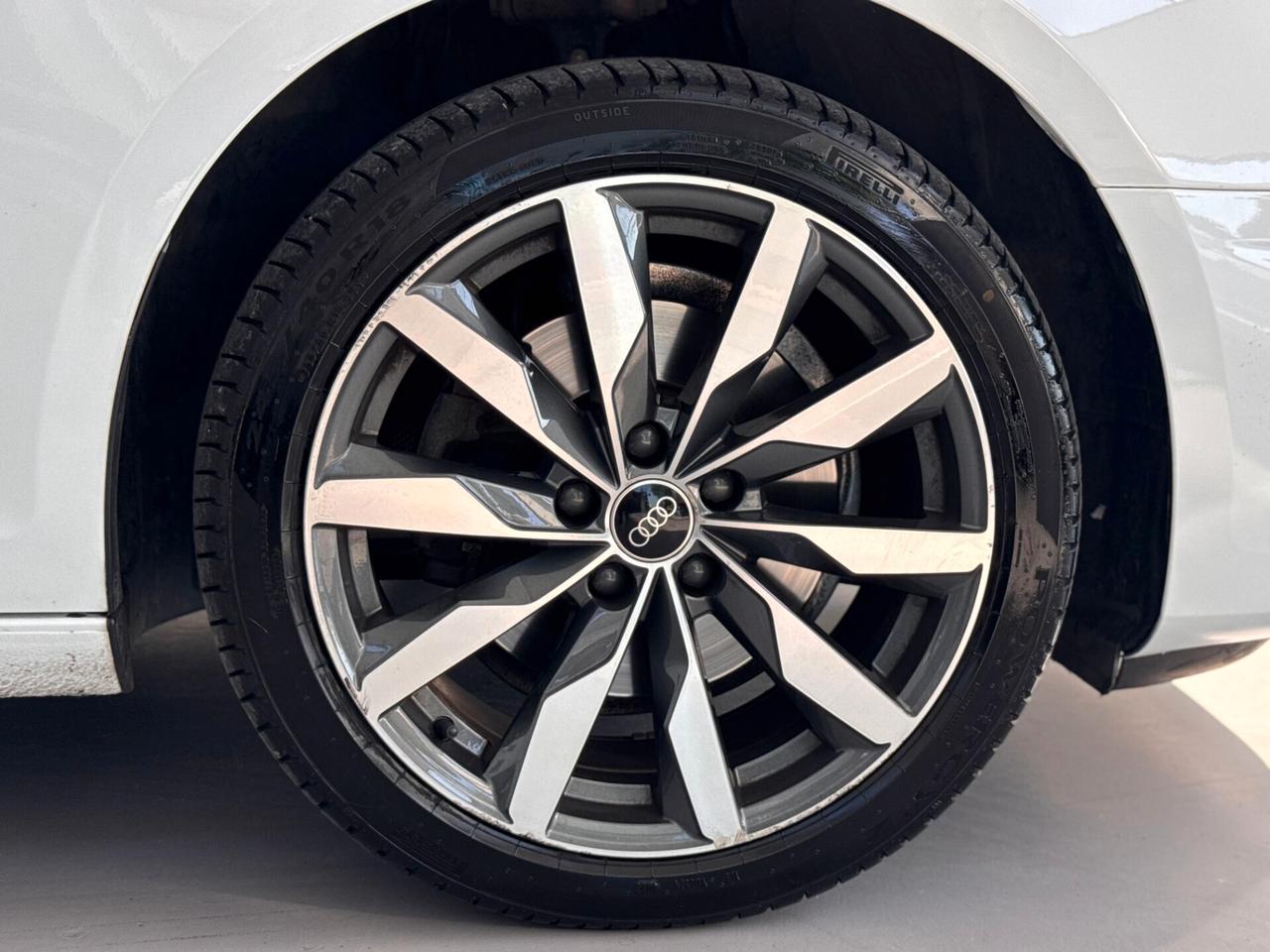 Audi A4 Avant 35 TDI/163 CV S tronic Business