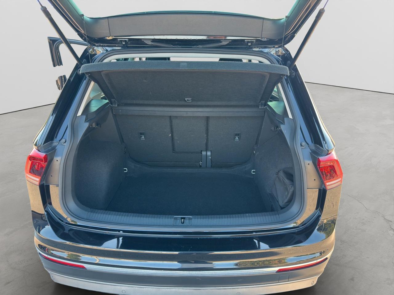 Volkswagen Tiguan 2.0 TDI 150 CV DSG-KEYLESS/RETROCAM