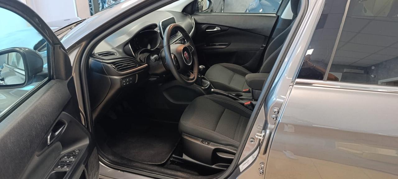 Fiat Tipo 1.6 Mjt S&S 5 porte Business