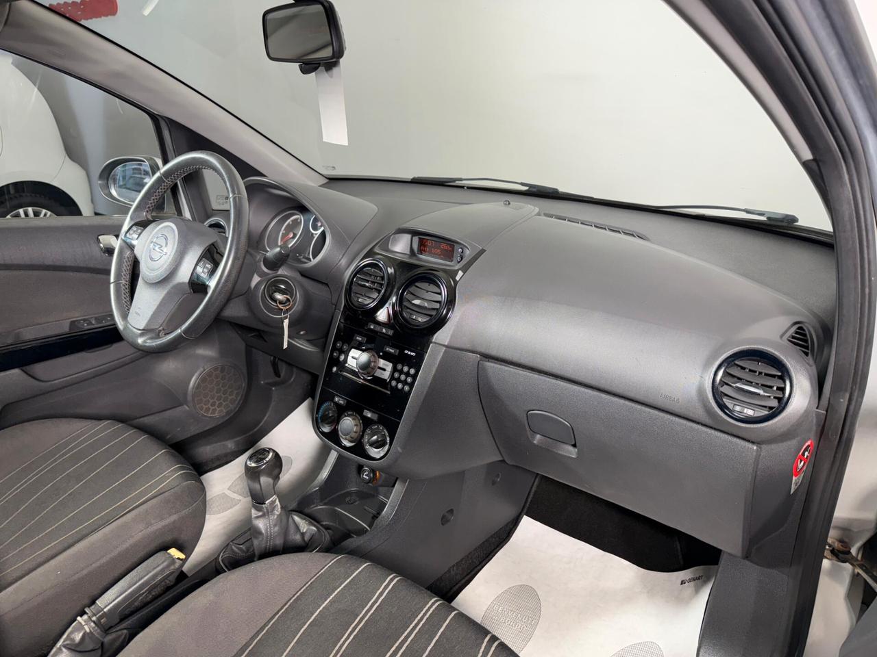 Opel Corsa 1.3 CDTI 75CV 3 porte TETTO PANORAMICO