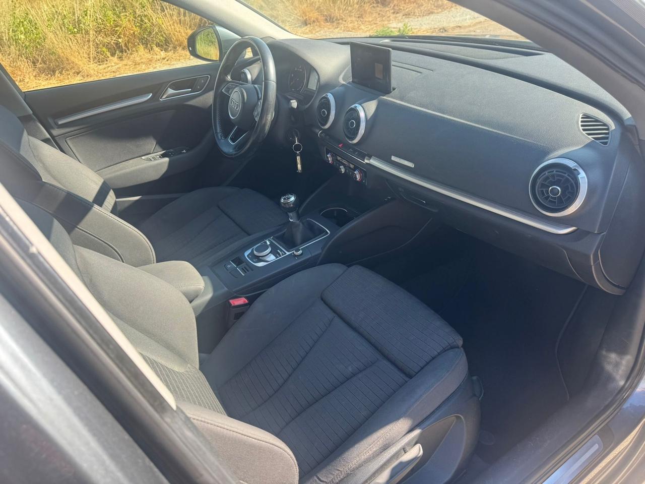 Audi A3 SPB 1.6 TDI 116 CV Ambition
