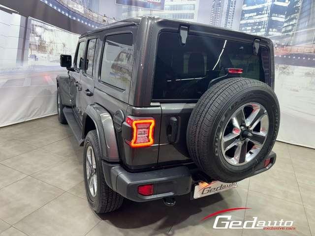 Jeep Wrangler Unlimited 2.2 Mjt II Sahara dull-led navi