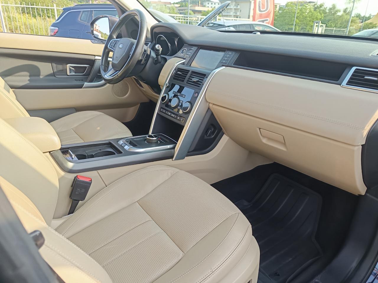 Land Rover Discovery Sport 2.0 TD4 180 CV HSE AWD AUTO