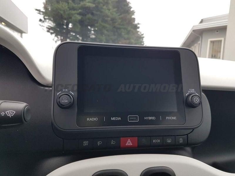 FIAT Panda Panda My25 1.0 70cv Hybrid Pandina