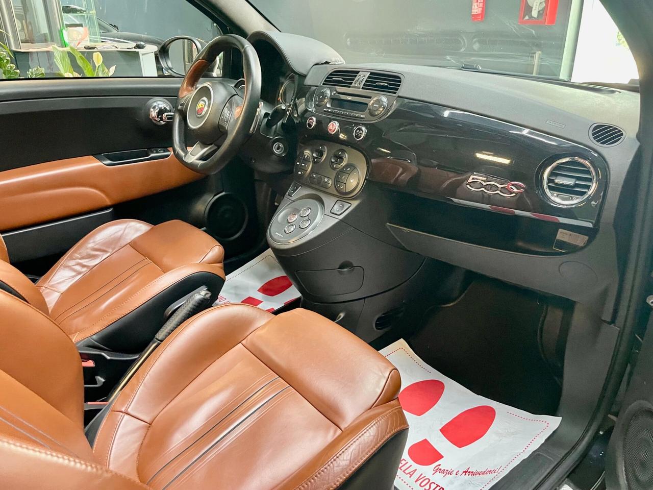 Abarth 500 C 1.4 Turbo T-Jet MTA Custom
