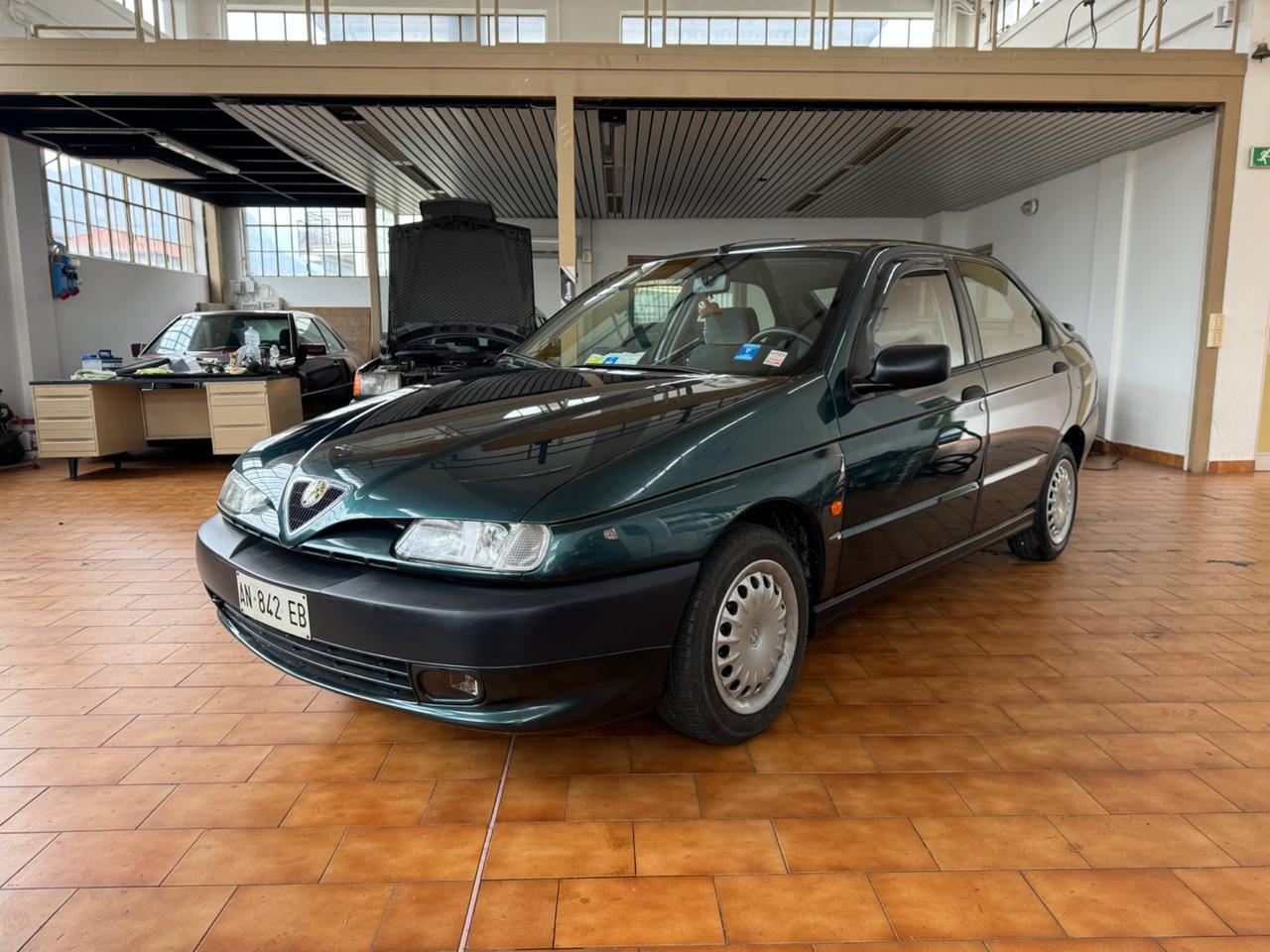 Alfa Romeo 146 1.4 TS - 11.000km - Nuova