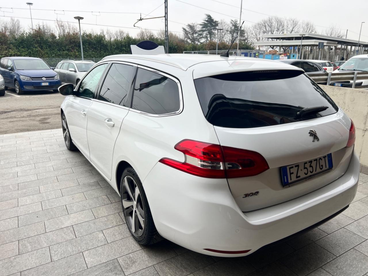 Peugeot 308 BlueHDi 130 S&S EAT8 SW GT Line