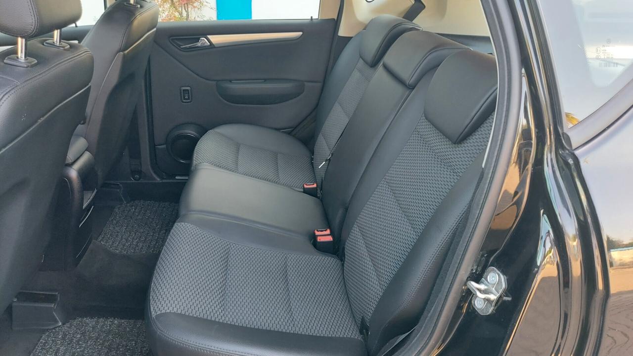 Mercedes-benz A 160 - BlueEFFICIENCY Premium