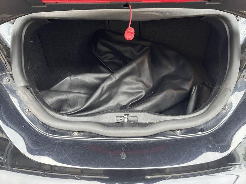 Volkswagen New Beetle Cabrio 1.9 tdi 105cv