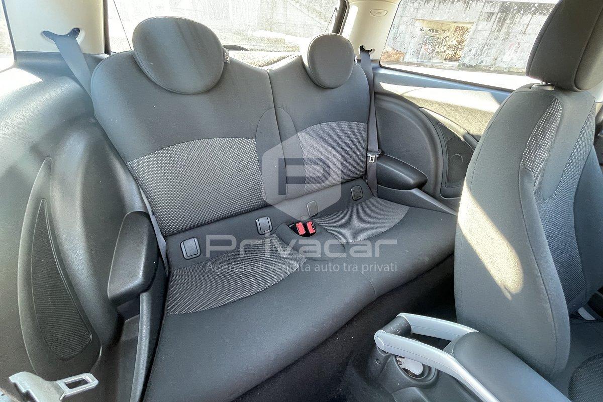 MINI Mini 1.6 16V Cooper