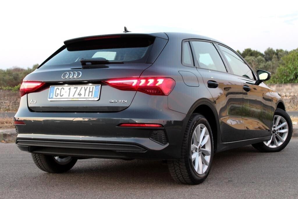 AUDI A3 SPB 30 TDI S-Line *Luci Ambiente *Matrix