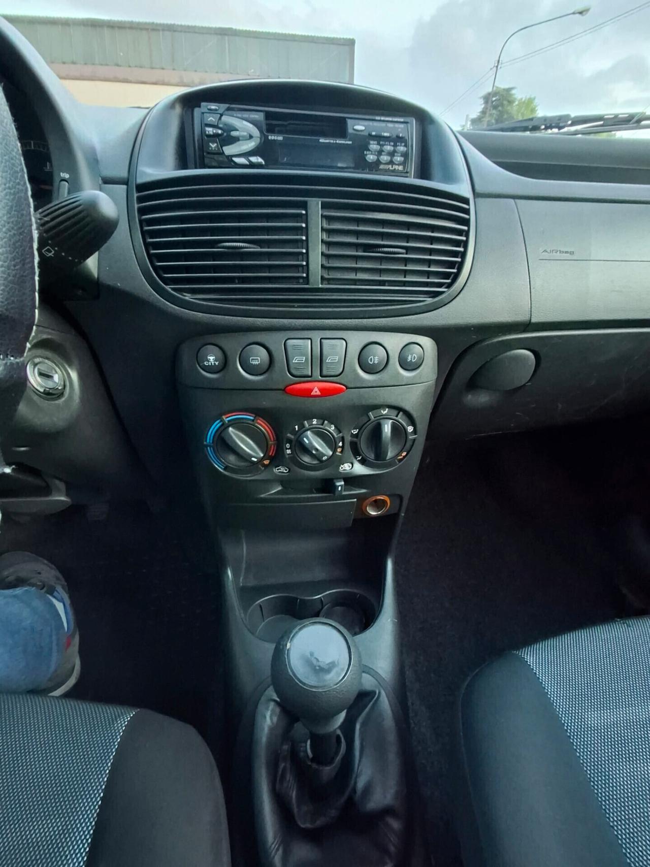 Fiat Punto Classic 1.2 5 porte Natural Power Active