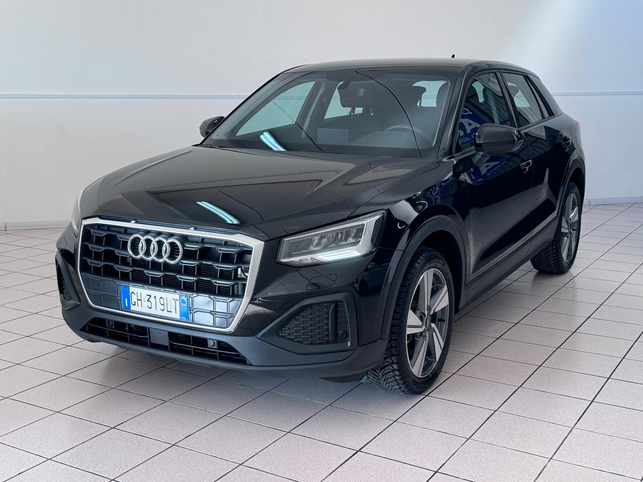 Audi Q2 1.0 TFSI - BENZINA 110cv MANULE - PARI AL NUOVO!!