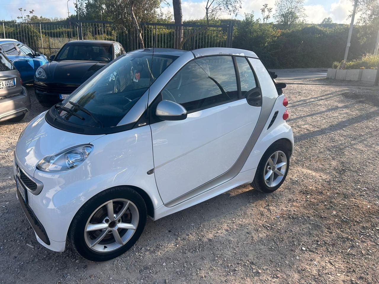 Smart ForTwo 1000 52 kW MHD cabrio passion