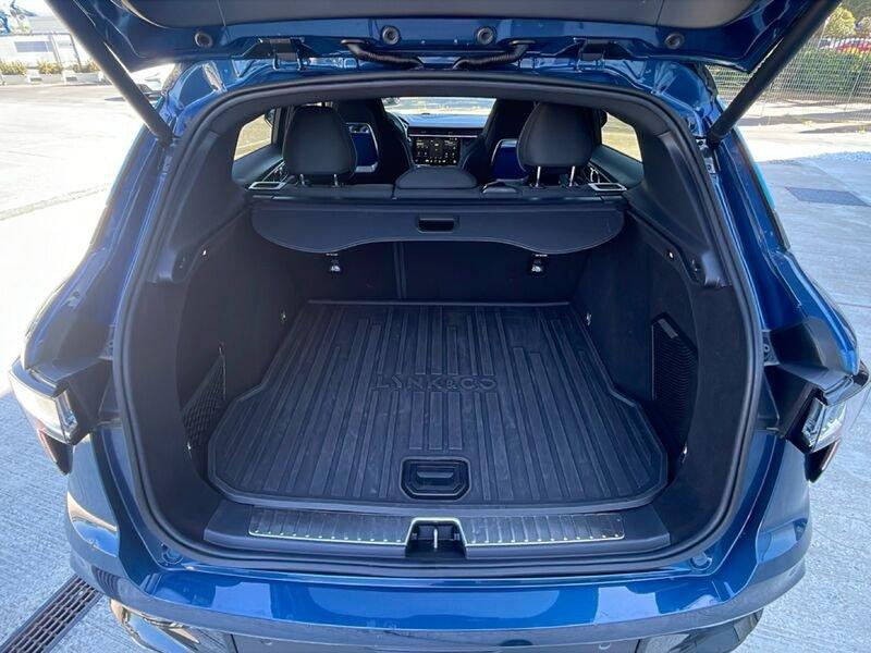 Lynk & Co 01 01 1.5 192KW PHEV DCT 6.6 KW OBC