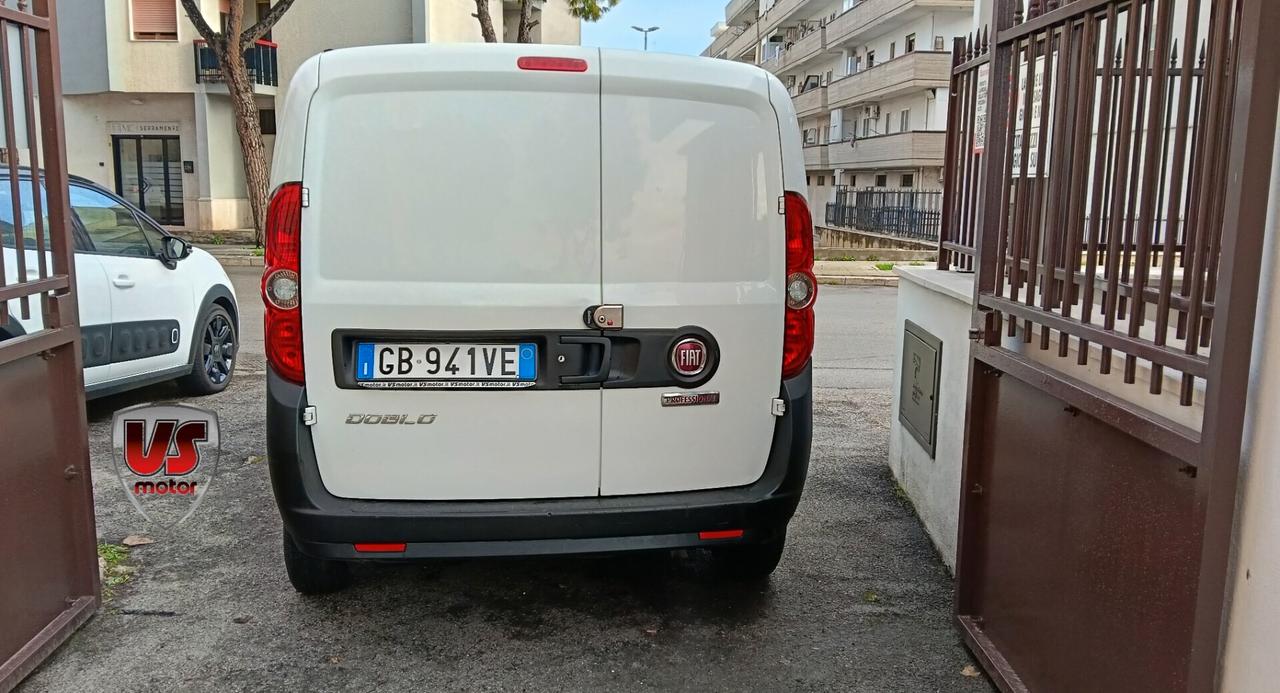 FIAT DOBLO' 1.6 MTJ-AUTOCARRO-3 POSTI