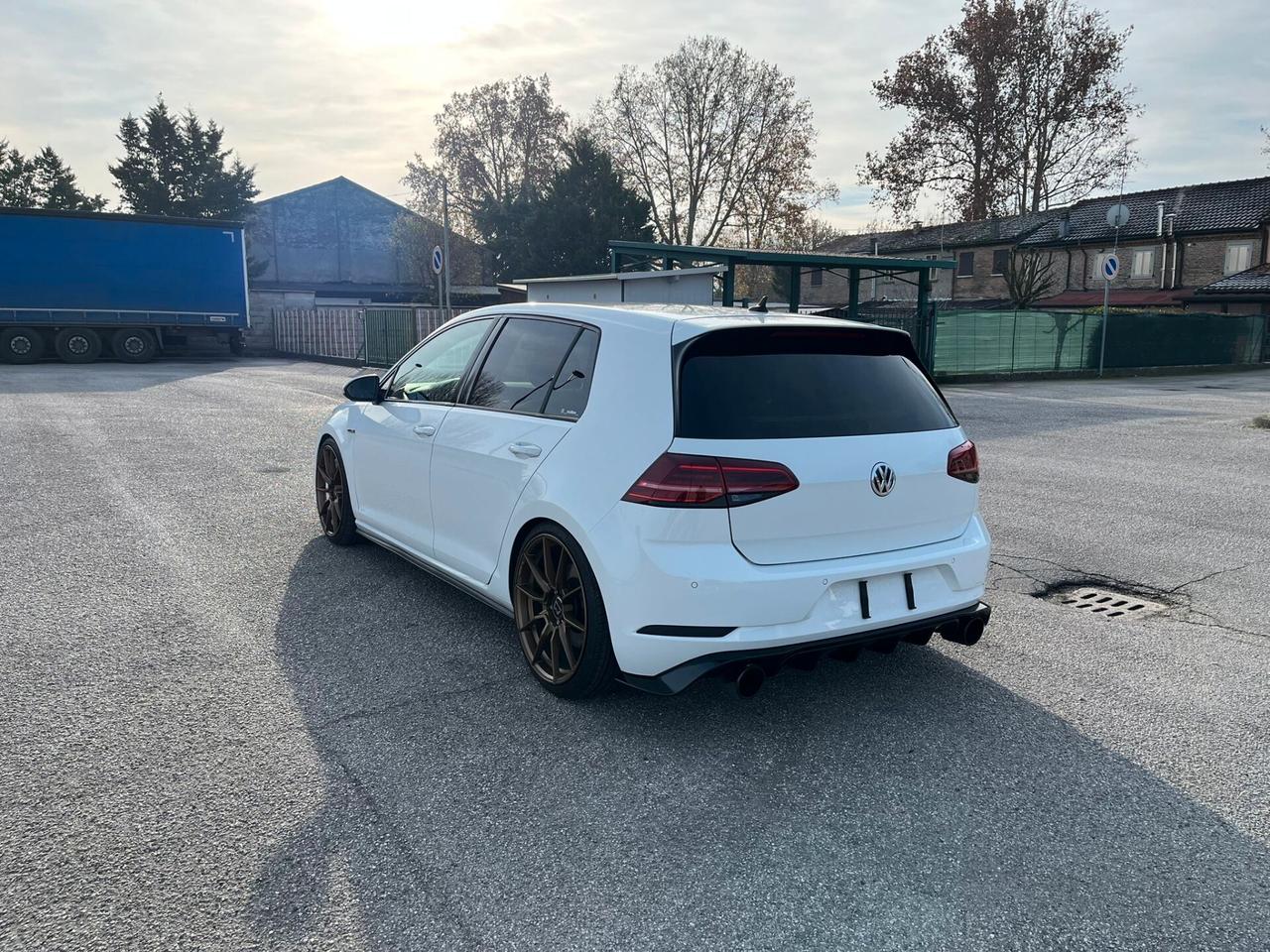 Volkswagen Golf GTI Performance 2.0 245 CV TSI 3p. BMT