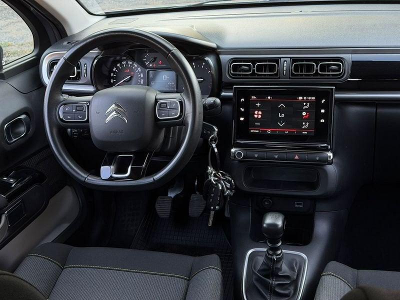 Citroën C3 C3 1.2 Shine Pack s&s 110cv "retrocamera"