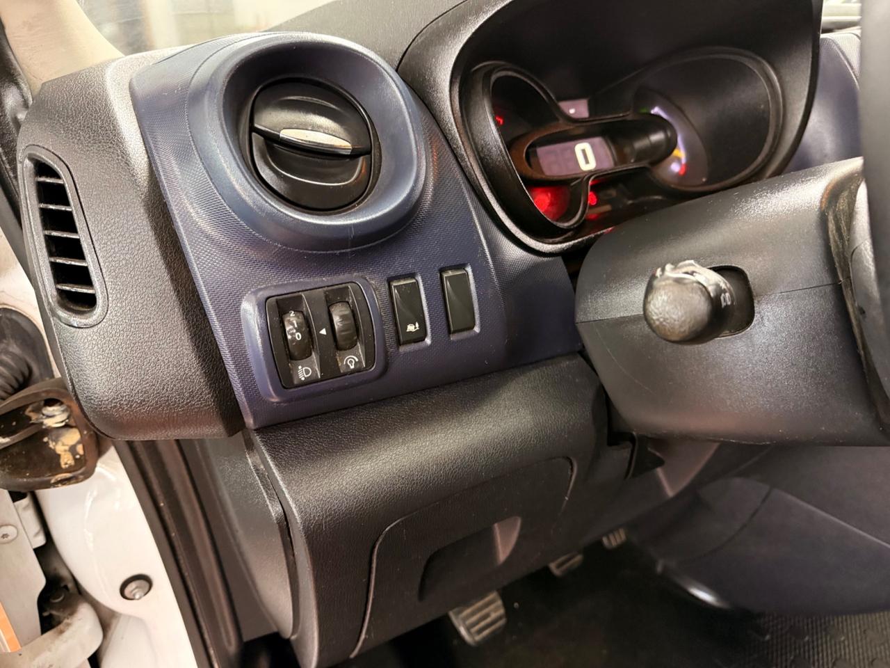 Opel Vivaro 1.6 CDTI 116cv 6 Marce