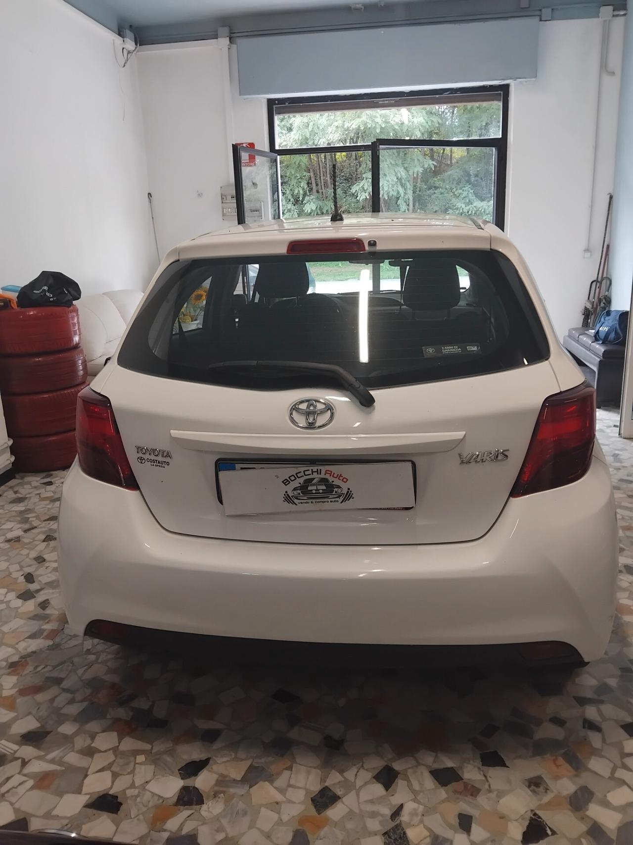 Toyota Yaris 1.0 5 porte Lounge