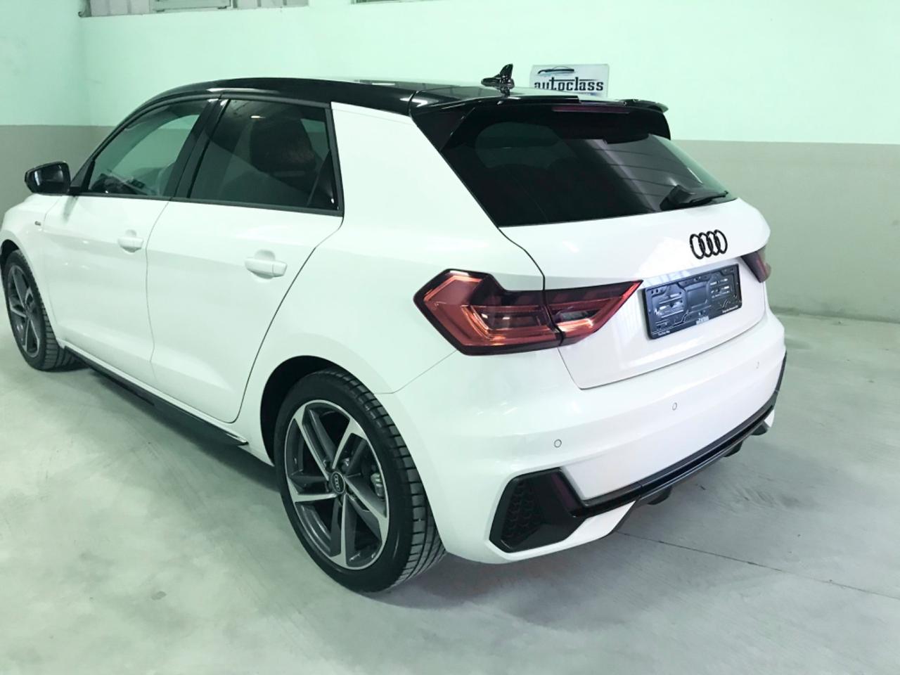 Audi A1 SPB 30 TFSI Identity Black S.Line
