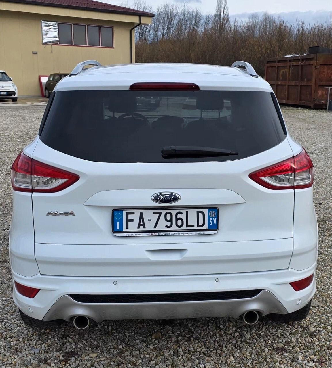 Ford Kuga 2.0 TDCI 180 CV S&S 4WD Powershift Titanium X