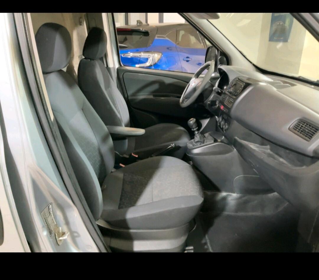 Fiat Doblo Doblò 1.6 MJT 16V Emotion 2013