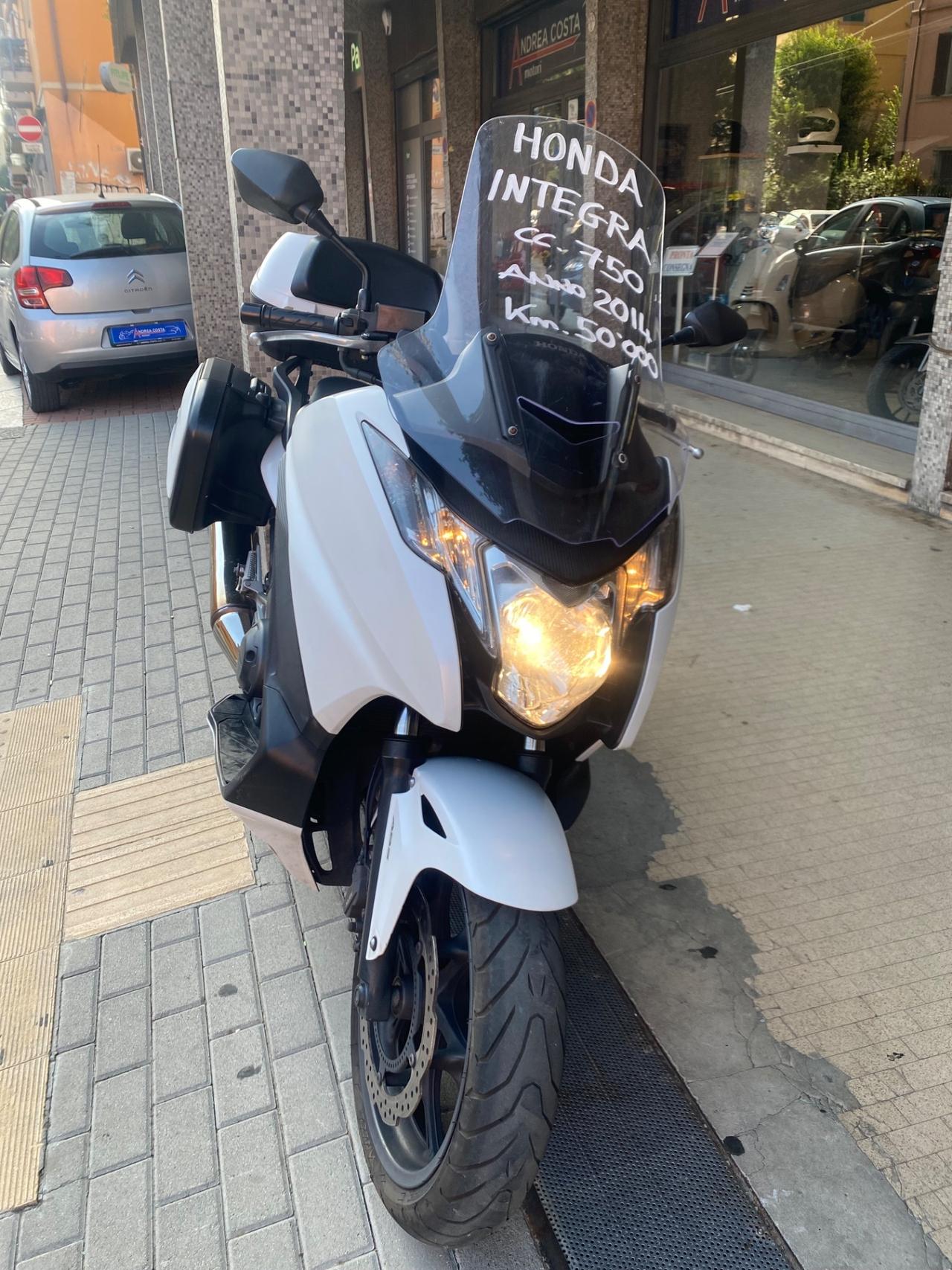 Honda Integra 750 anno 2014 km 49000 full optional