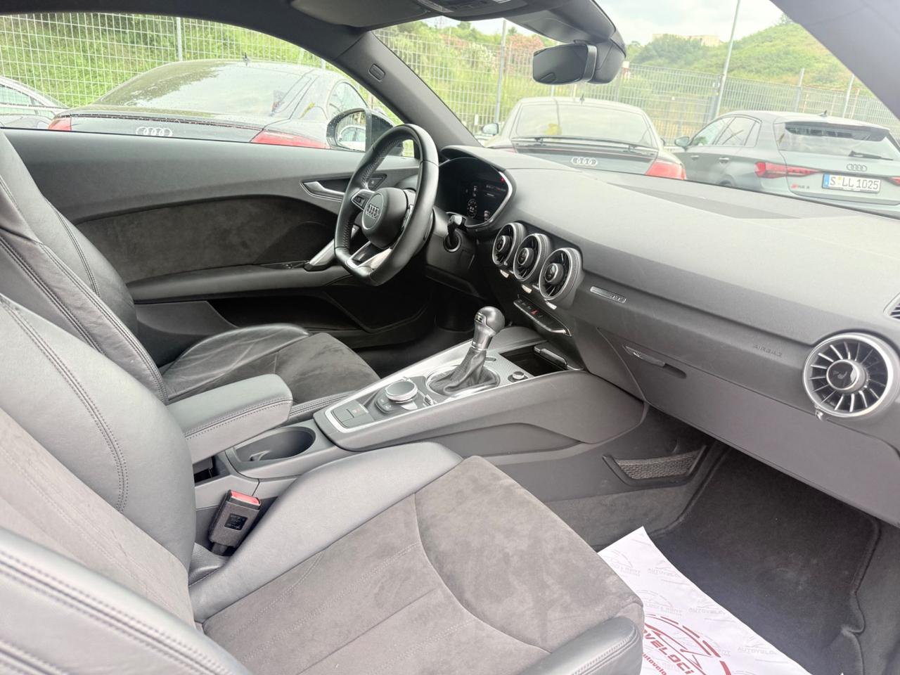 Audi TT Coupé 2.0 TFSI S tronic line