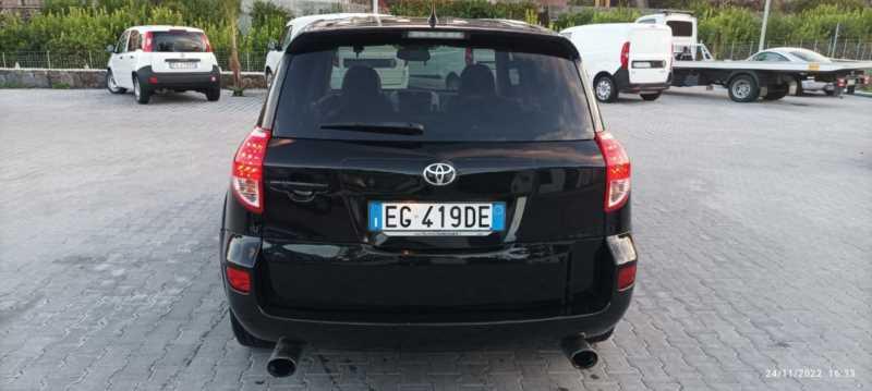 TOYOTA RAV4 2.0 LUXURY (170 cv) 4WD NAVI