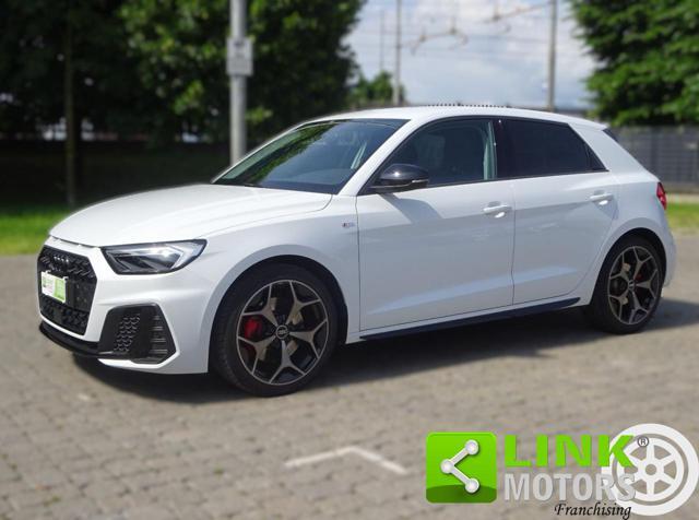 AUDI A1 SPB 40 TFSI S tronic Identity Black S Line