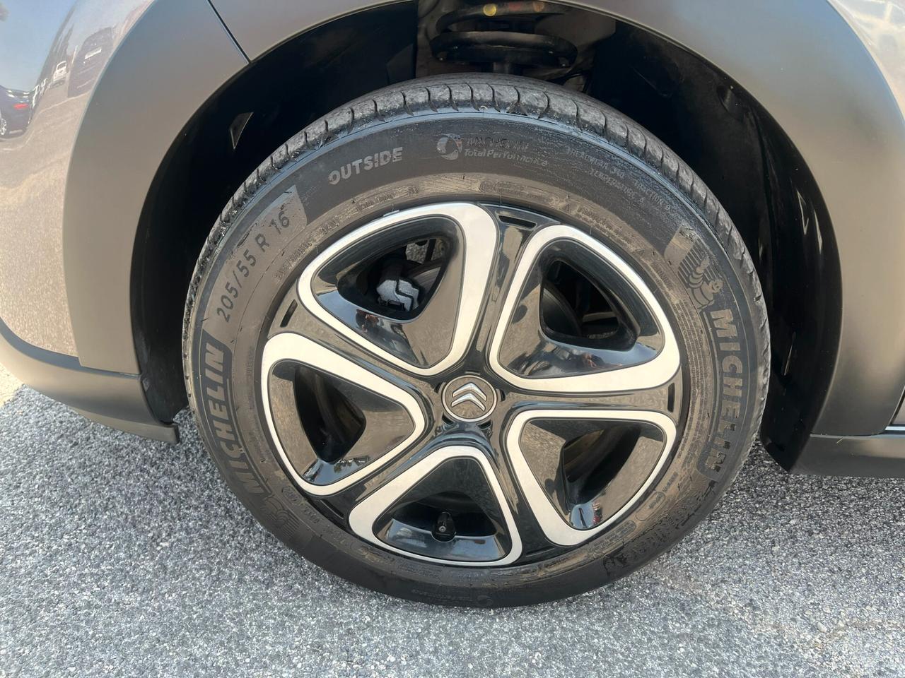 Citroen C3 PureTech 110 S&S C-Series