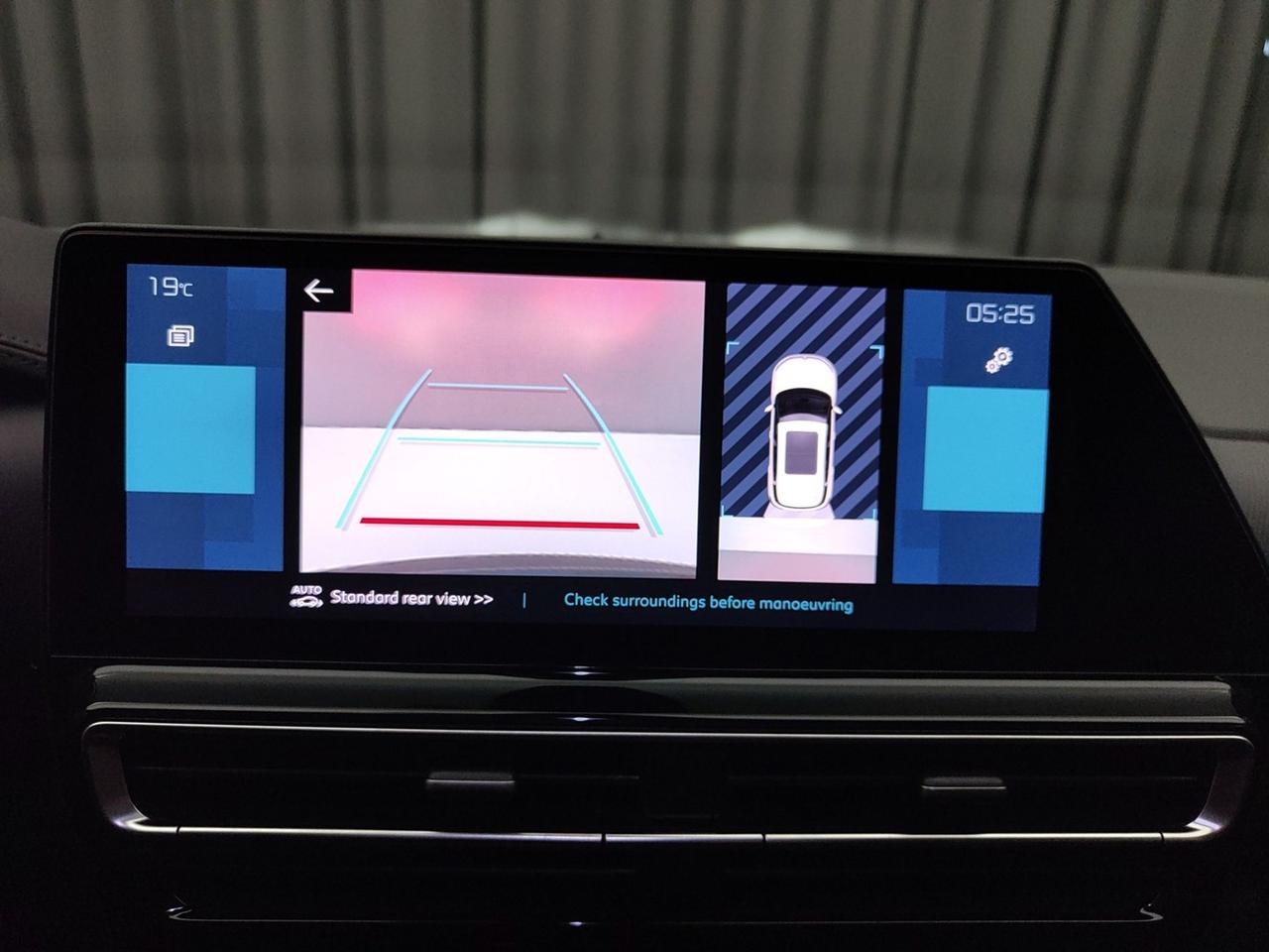 CITROEN C5 Aircross 2022 1.6 HYBRID PHEV 180CV FEEL E-EAT8