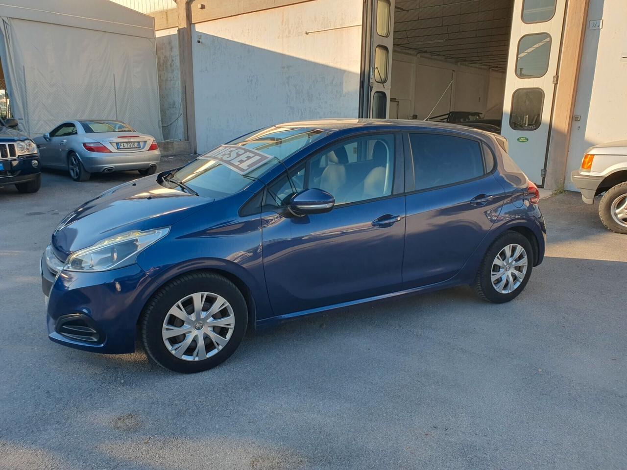 Peugeot 208 1.6hdi Allure neopatent 2016