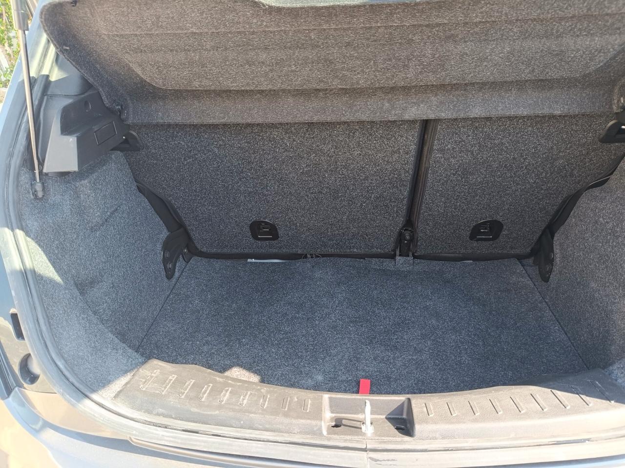 Lancia Ypsilon 1.0 FireFly 5 porte S&S Hybrid Platino