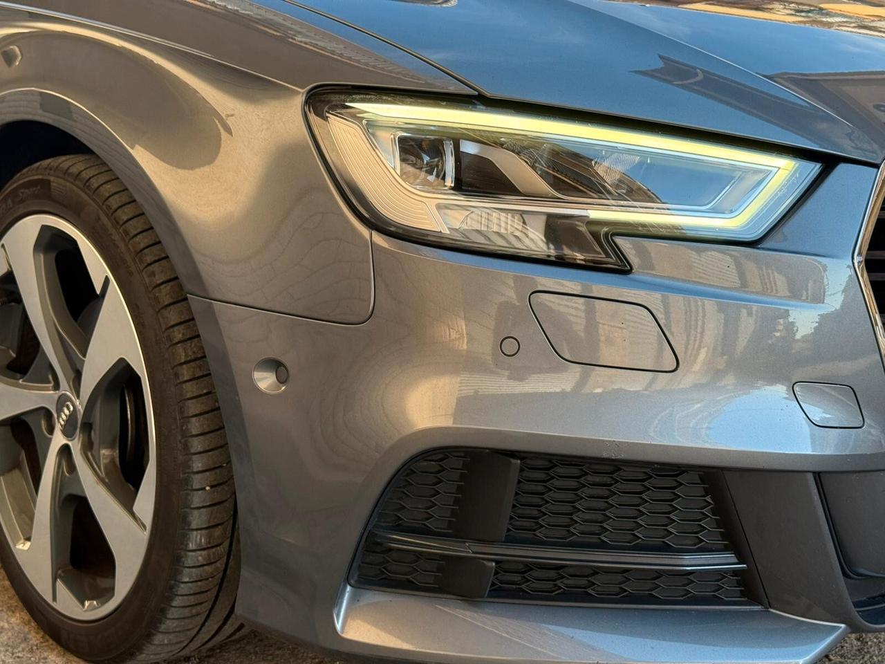 Audi A3 SPB 30 TDI S tronic S-Line