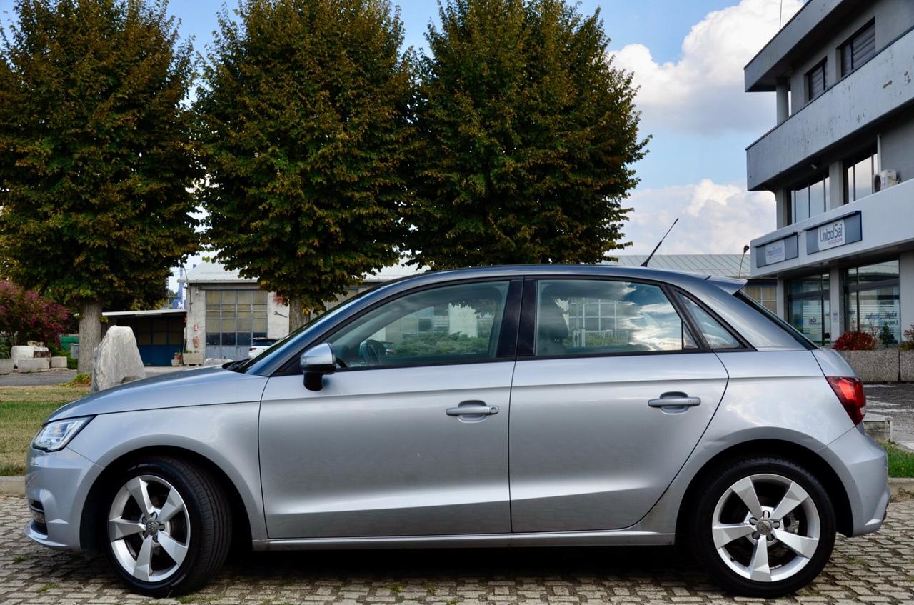 Audi A1 SPB 1.0 TFSI ultra 82CV , PERMUTE