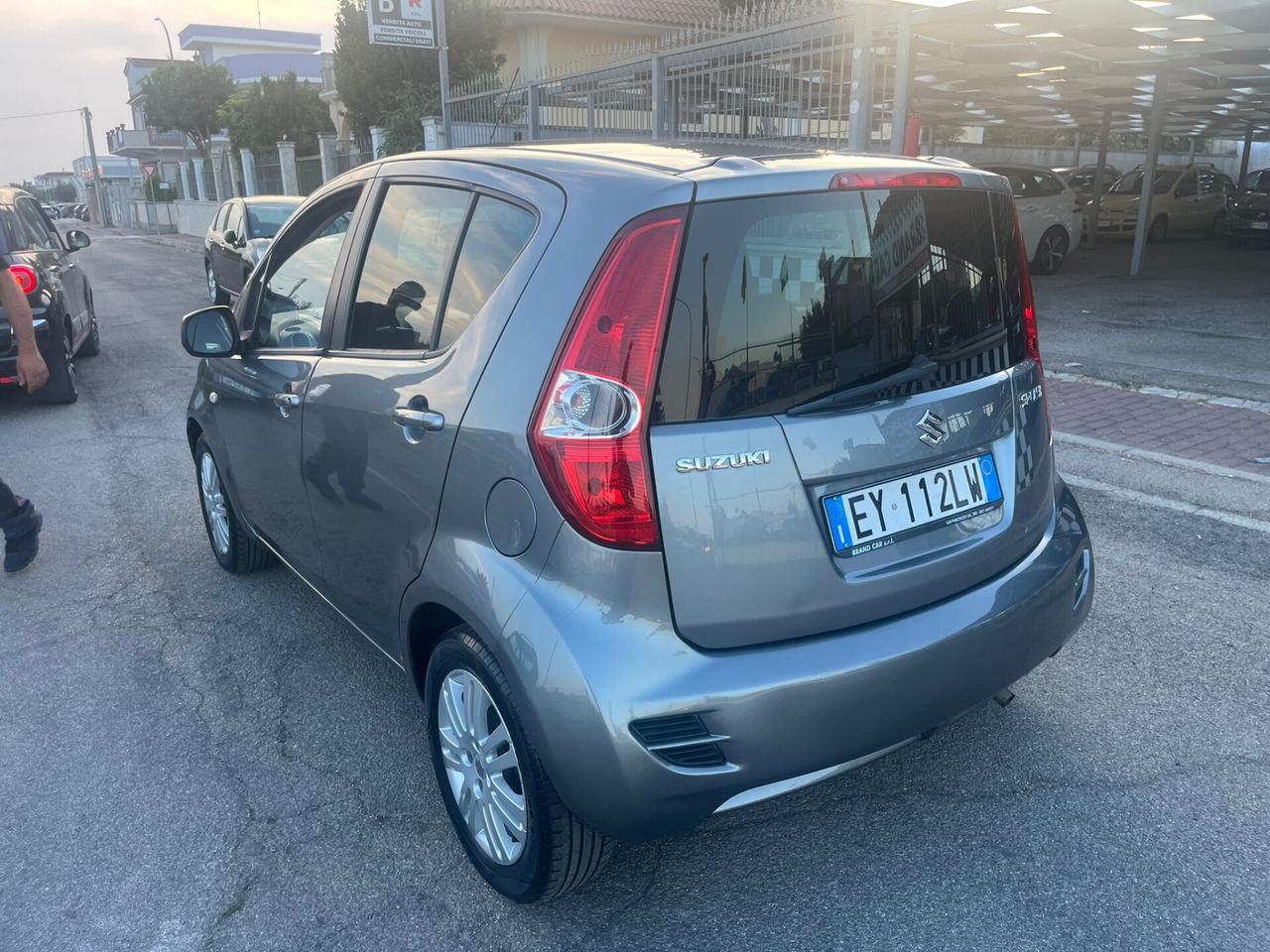 Suzuki Splash 1.0 GL Style Unipro 2015