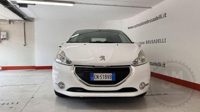 Peugeot 208 Active 1.2 VTi 82cv NEOP. SOLO 54.000 KM