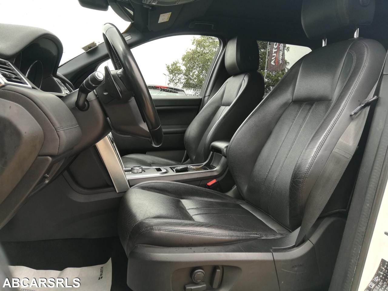 LAND ROVER - Discovery - Sport 2.2 SD4 HSE - VALUT