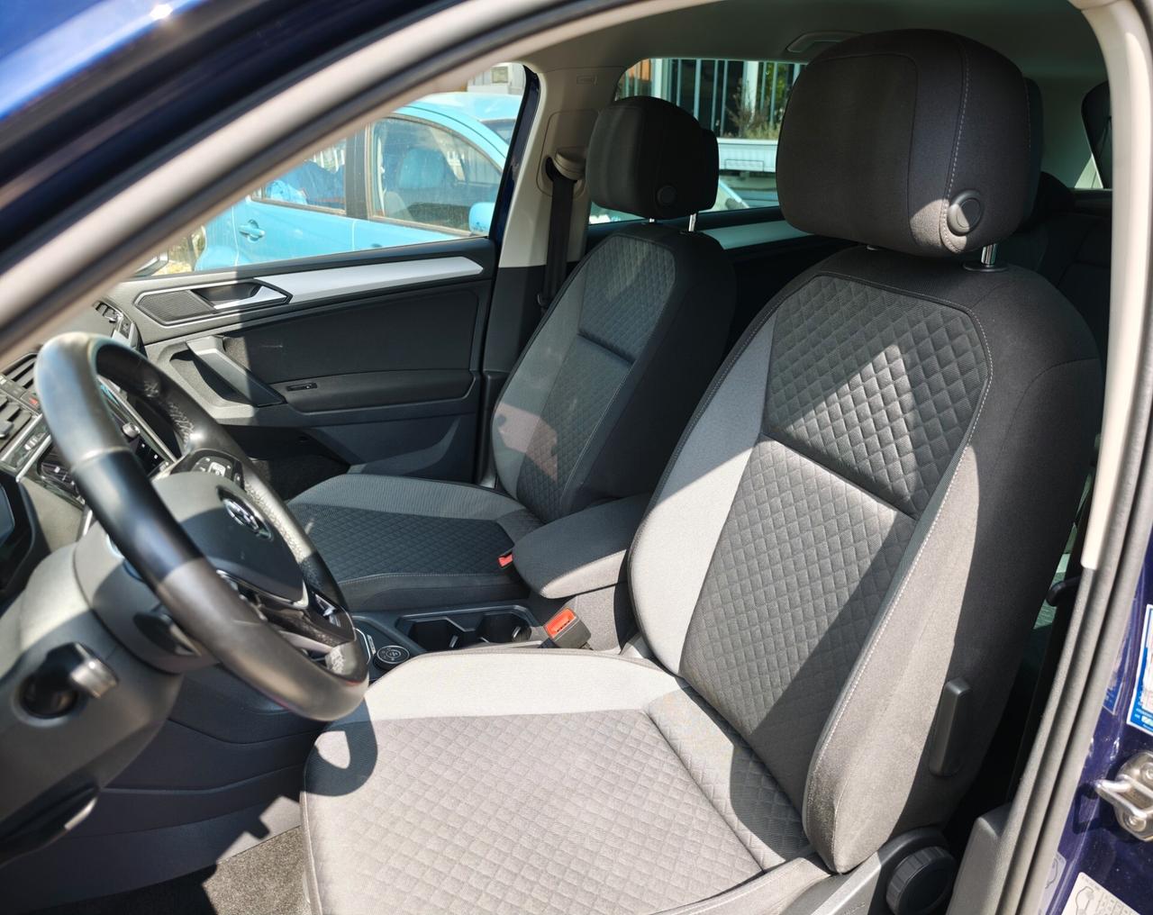Volkswagen Tiguan 2.0 TDI SCR DSG 4MOTION Business