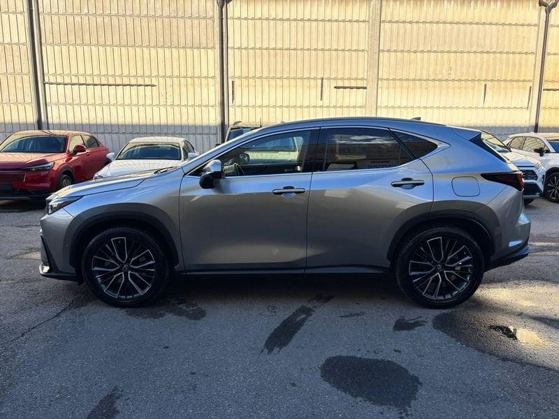 Lexus NX NX 450h+ 2.5 phev Luxury 4wd 309cv e-cvt