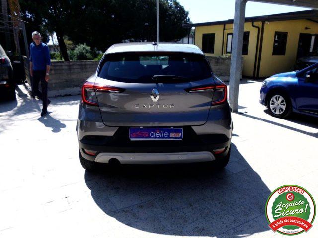 RENAULT Captur Blue dCi 115 CV EDC Initiale Paris