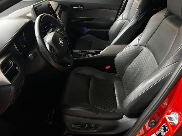 TOYOTA C-HR 2.0 Hybrid E-CVT Premiere