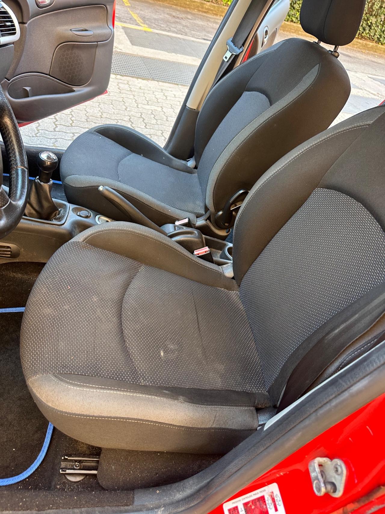 Peugeot 206 Plus 1.4 HDi 70CV 5p. Energie