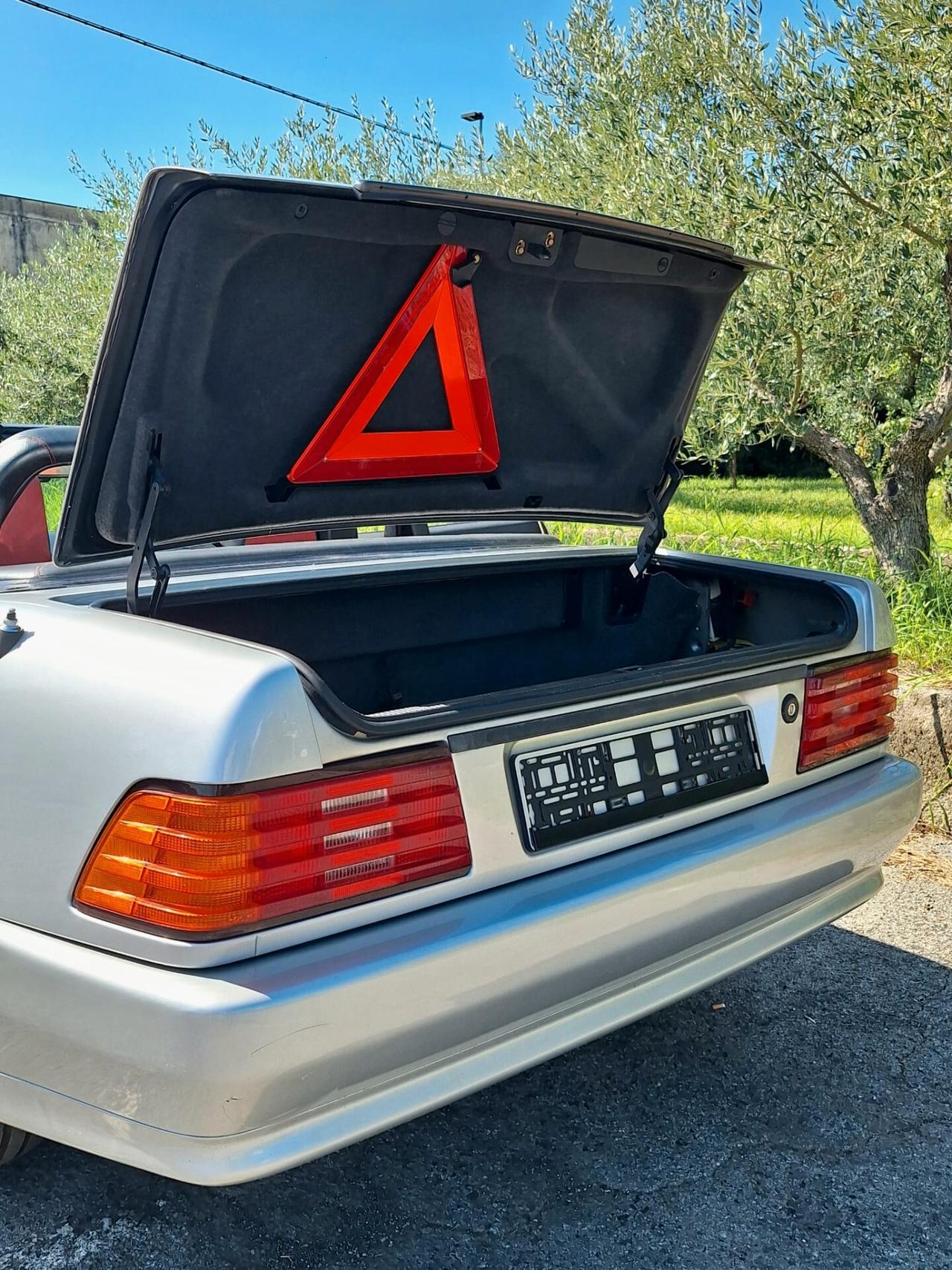 Mercedes-benz SL 320 (R129) Special MilleMiglia Edition 1 of 10